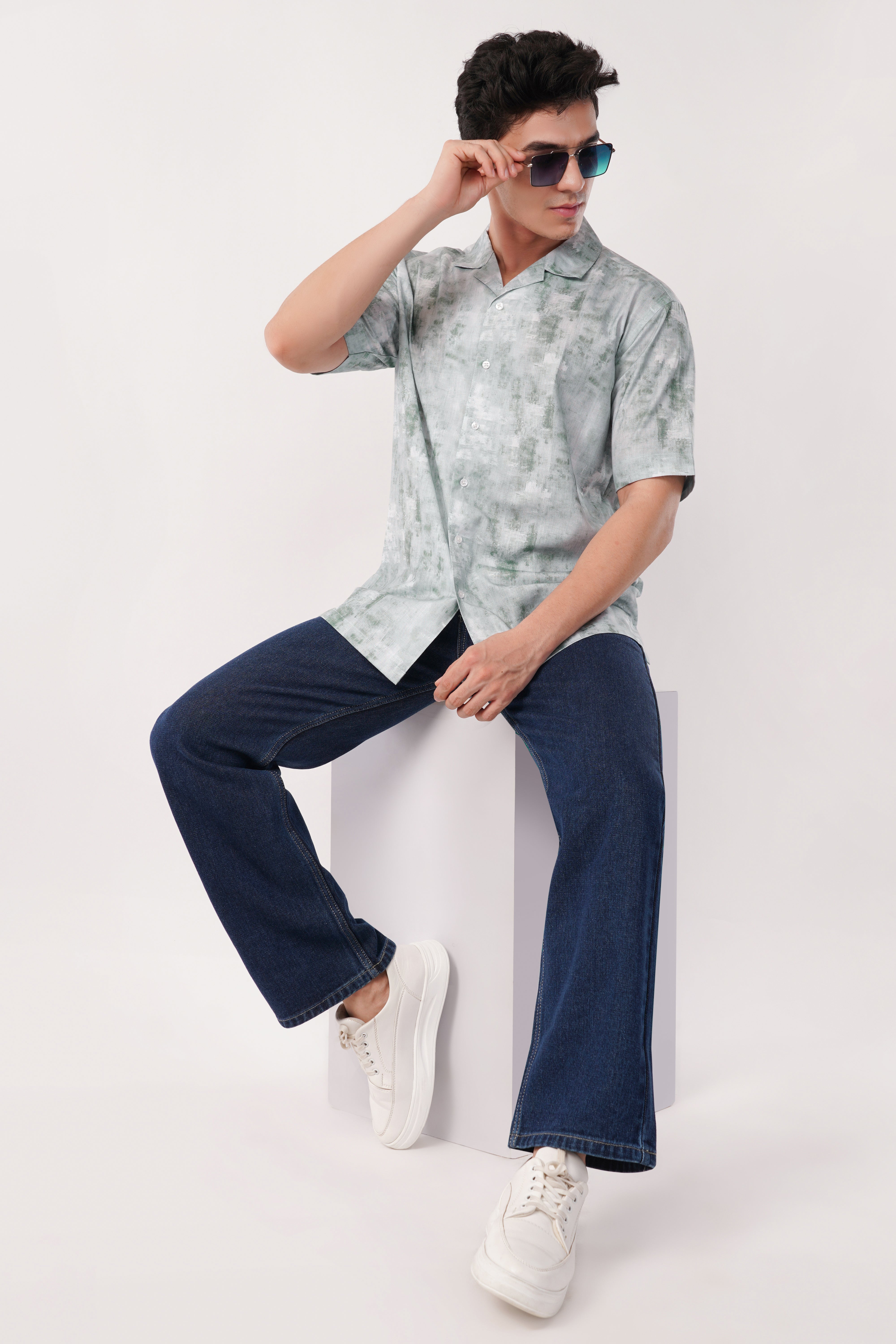 Abstract Green Textured Short Sleeve Shirt