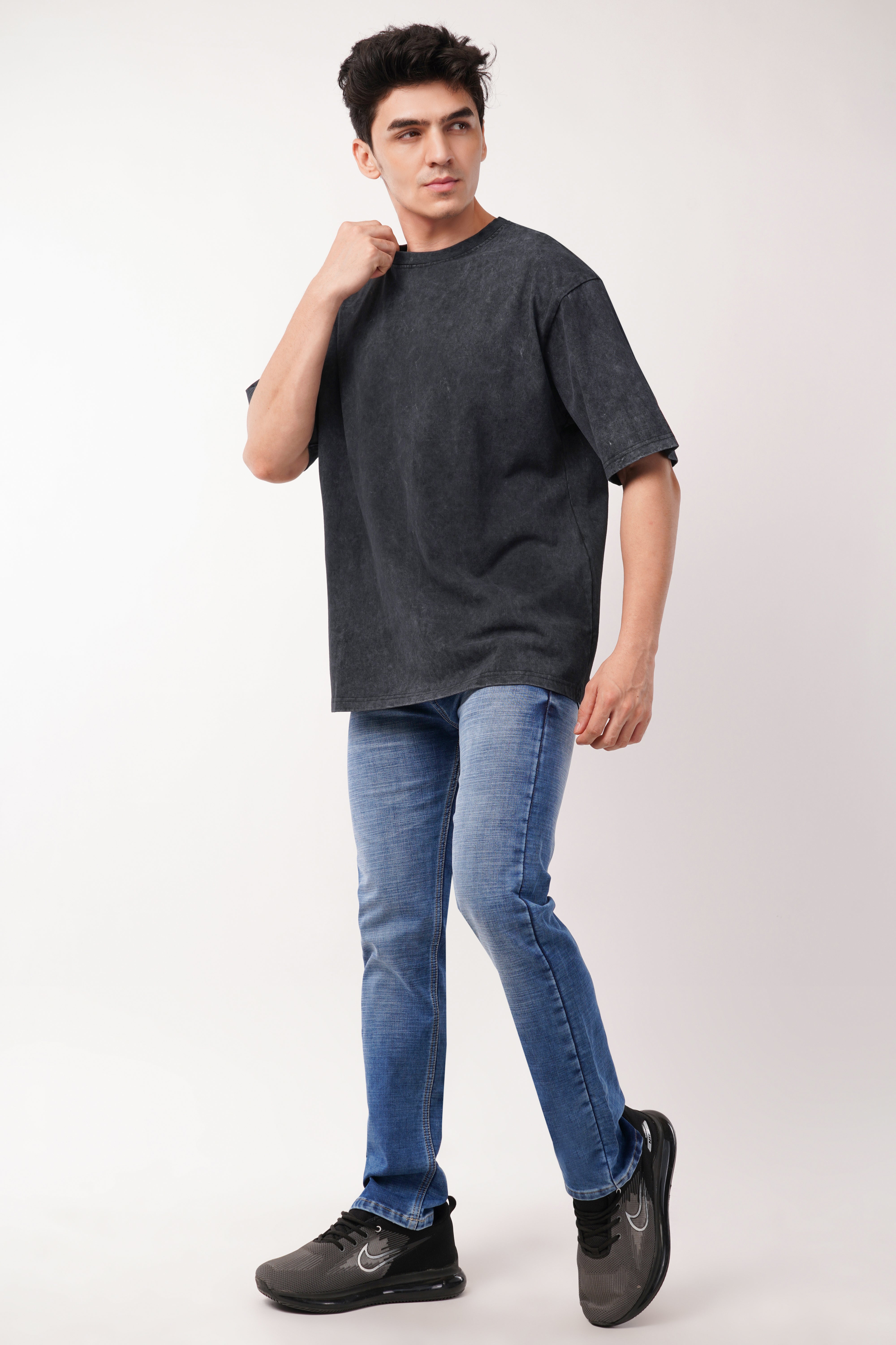 Carbon acid wash oversized tshirt