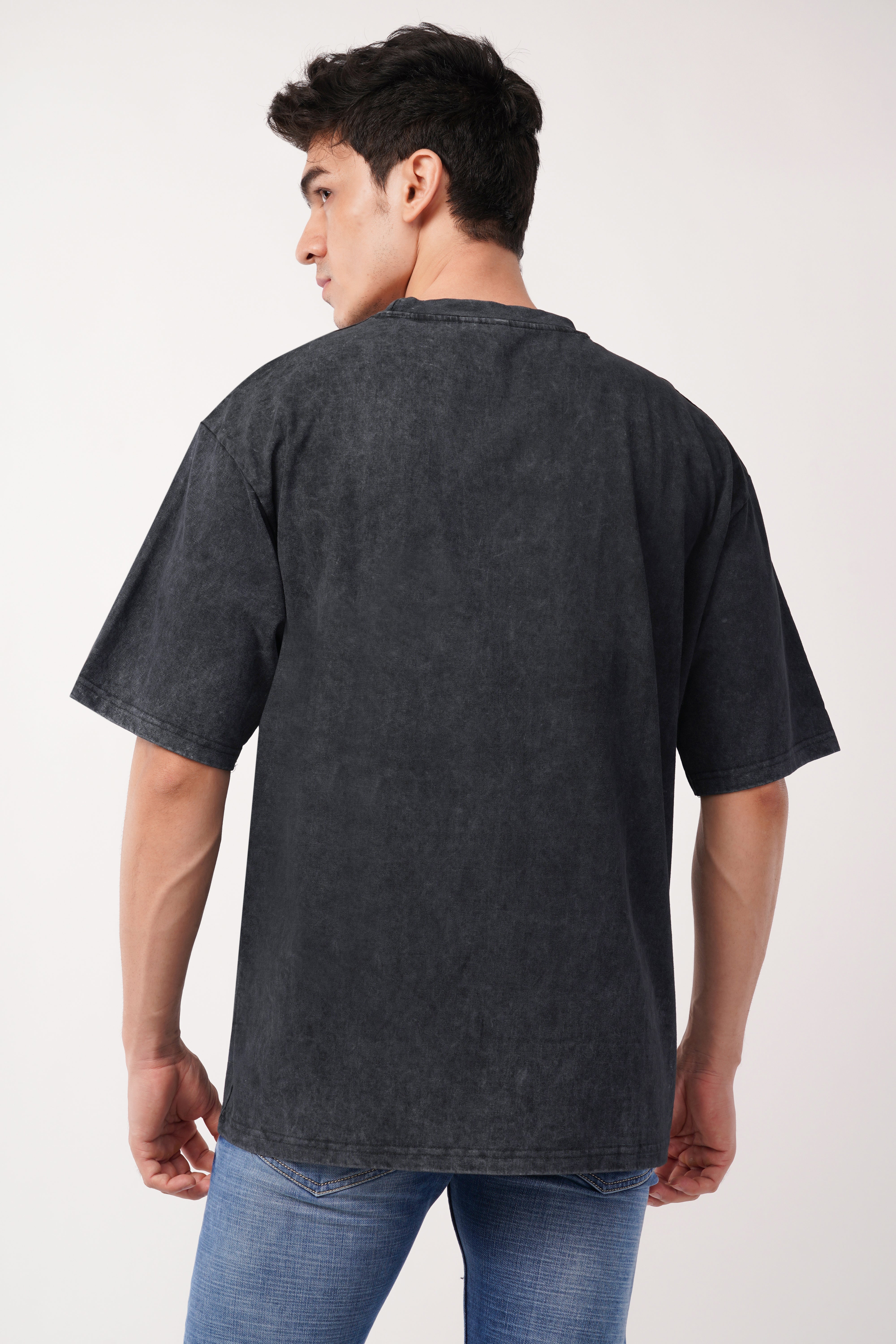 Carbon acid wash oversized tshirt